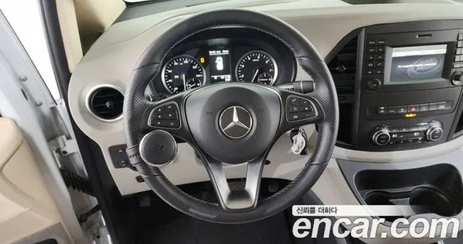 Mercedes-Benz V-Class 