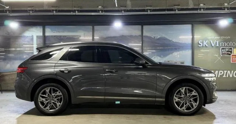 Genesis Gv70 
