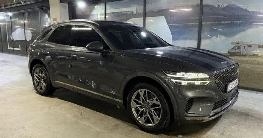 Genesis Gv70 