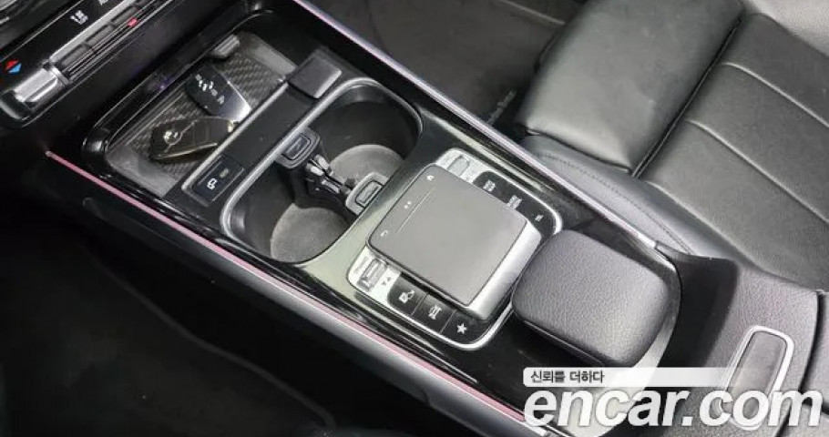 Mercedes-Benz Glb-Class 