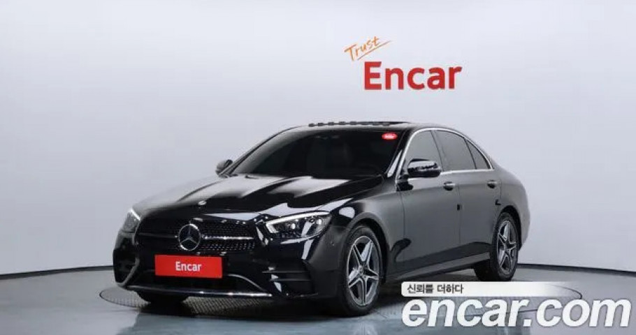 Mercedes-Benz E-Class 