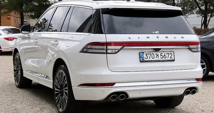 Lincoln Aviator 
