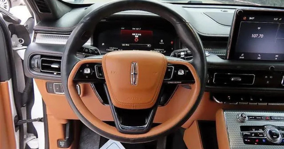 Lincoln Aviator 