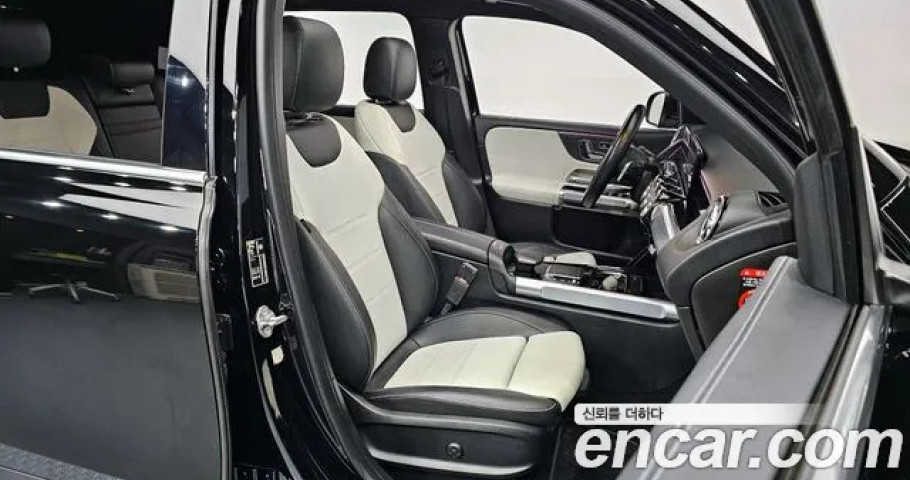 Mercedes-Benz Glb-Class 