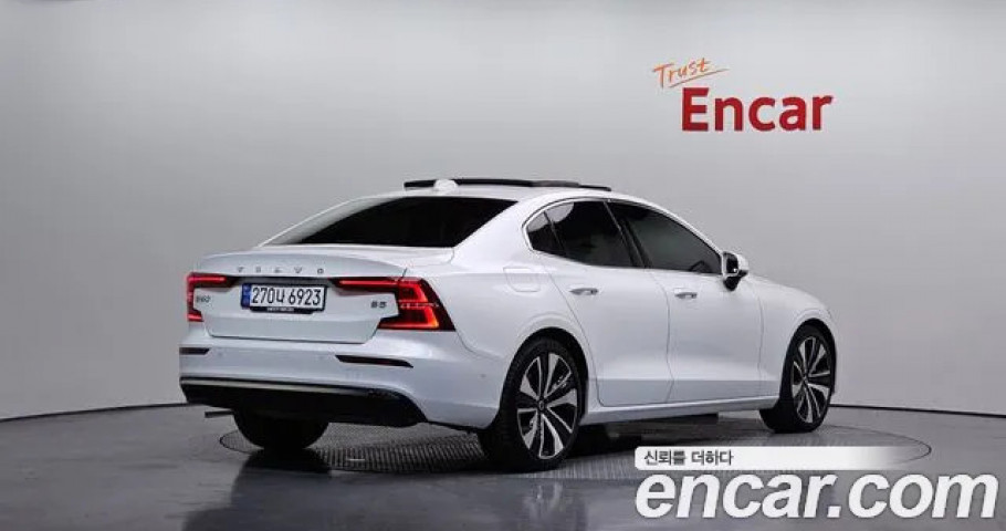 Volvo S60 