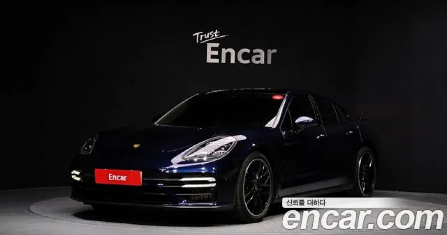 Porsche Panamera 