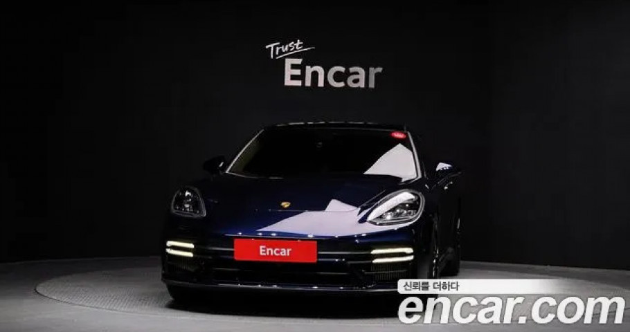 Porsche Panamera 