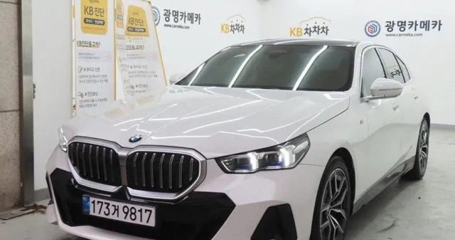 Bmw 5-Series 