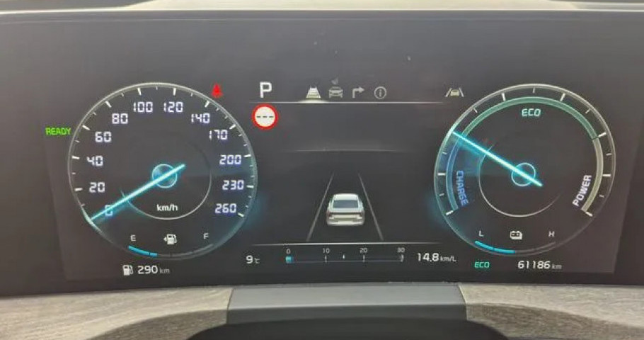 Kia K8 