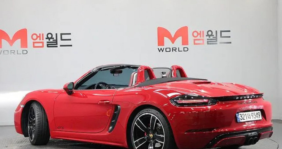 Porsche 718 