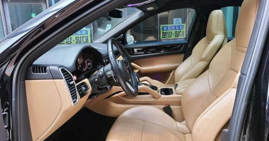 Porsche Cayenne 