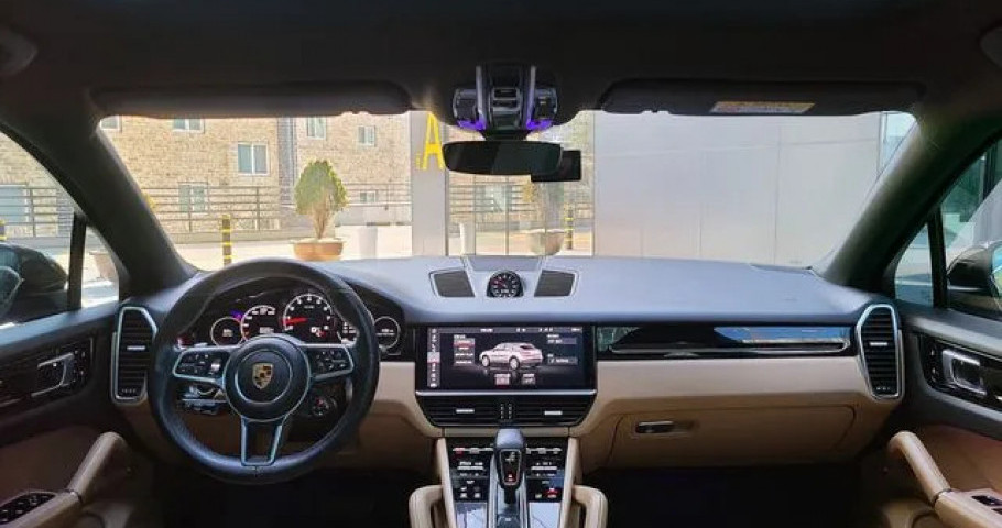 Porsche Cayenne 