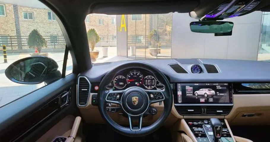Porsche Cayenne 