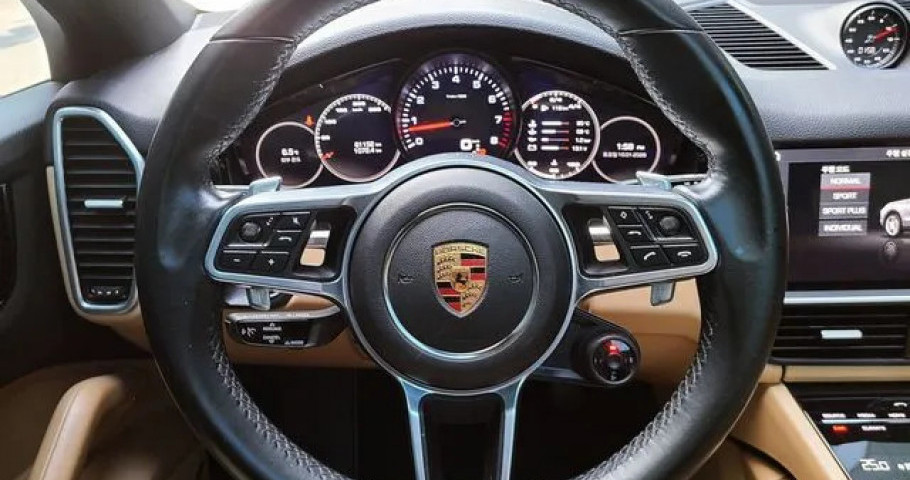 Porsche Cayenne 