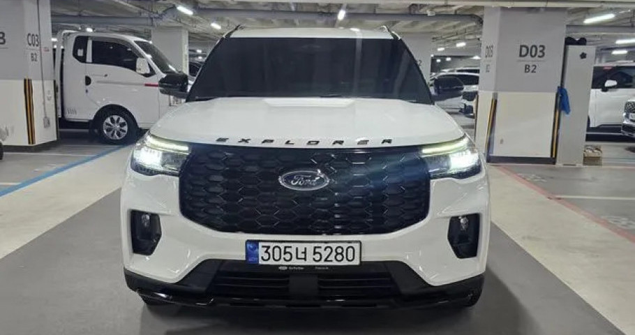 Ford Explorer 