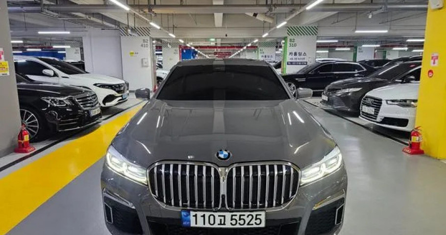 Bmw 7-Series 