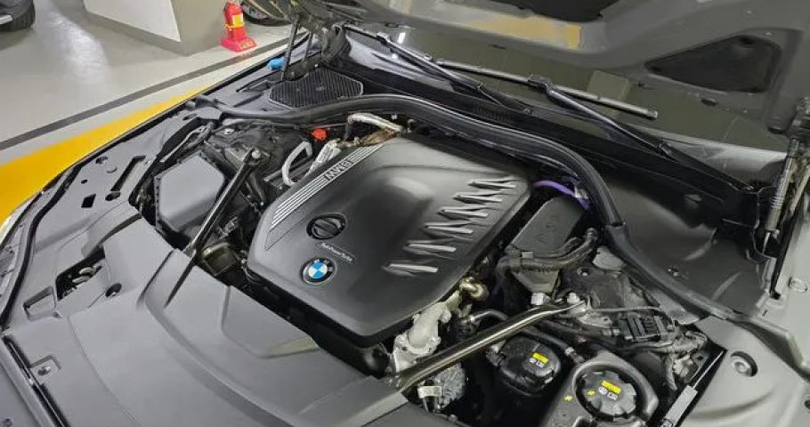 Bmw 7-Series 