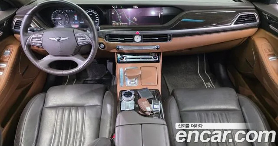 Genesis G90 