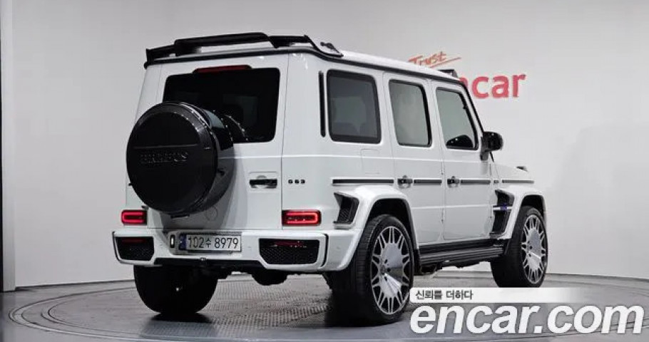 Mercedes-Benz G-Class 