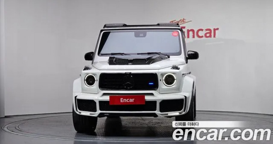 Mercedes-Benz G-Class 