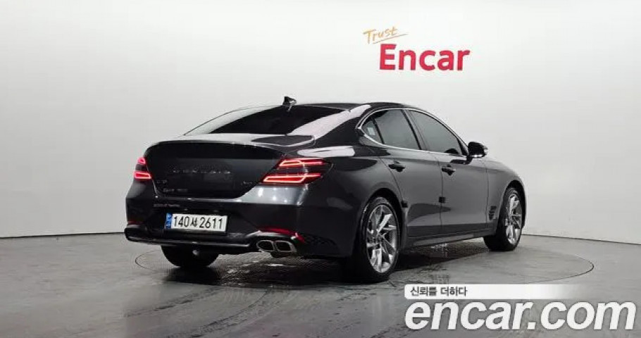 Genesis G70 