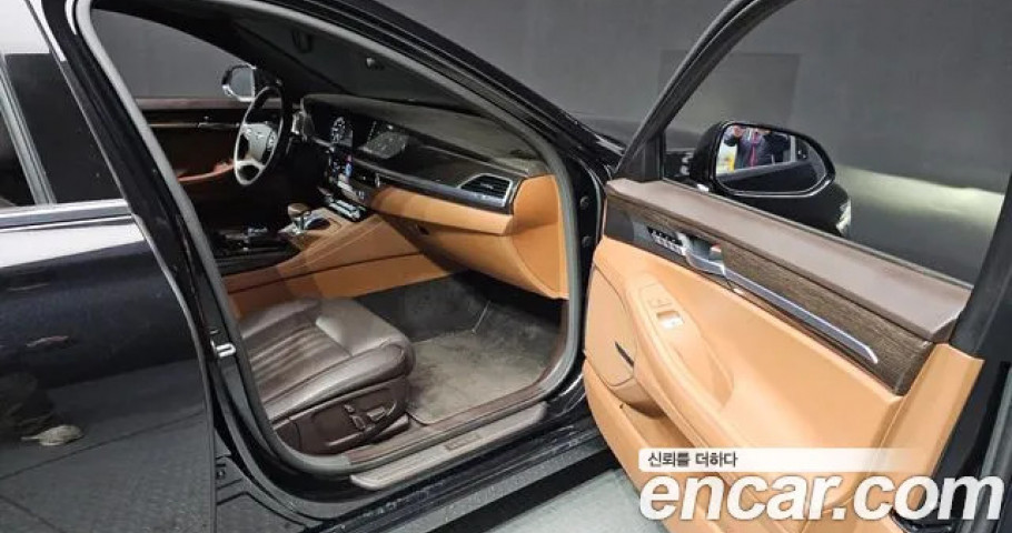 Genesis G90 