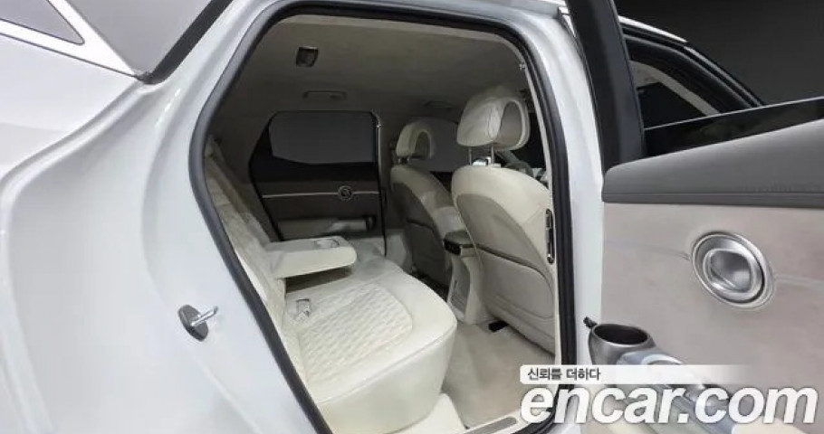 Genesis Gv60 