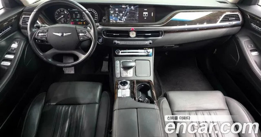 Genesis G90 