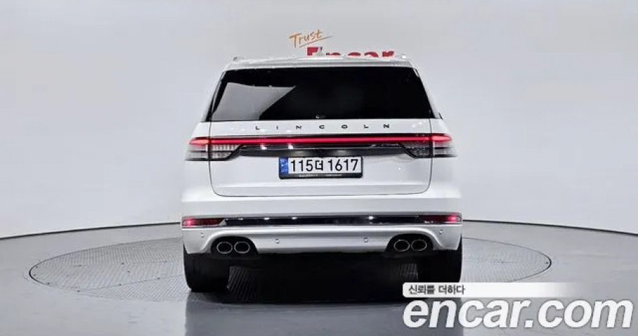 Lincoln Aviator 