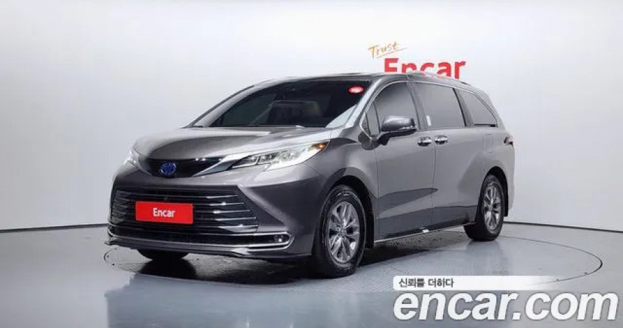 Toyota Sienna 