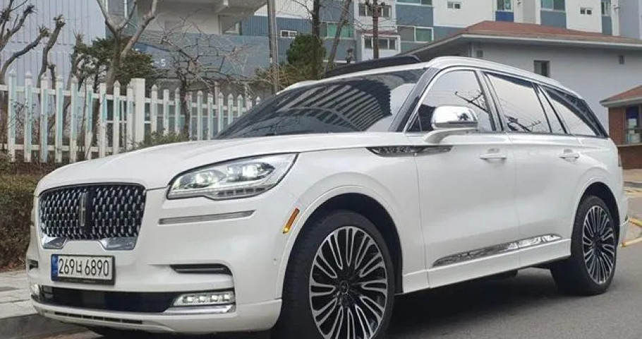Lincoln Aviator 