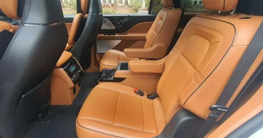 Lincoln Aviator 