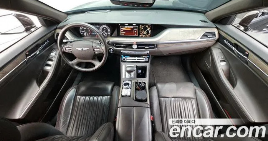 Genesis G90 