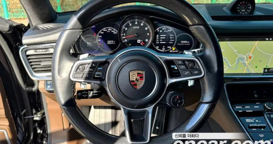 Porsche Panamera 
