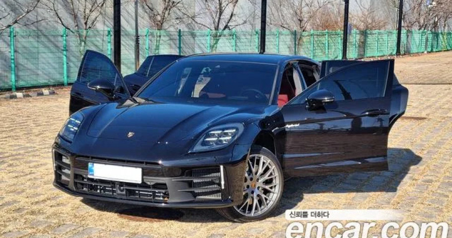 Porsche Panamera 