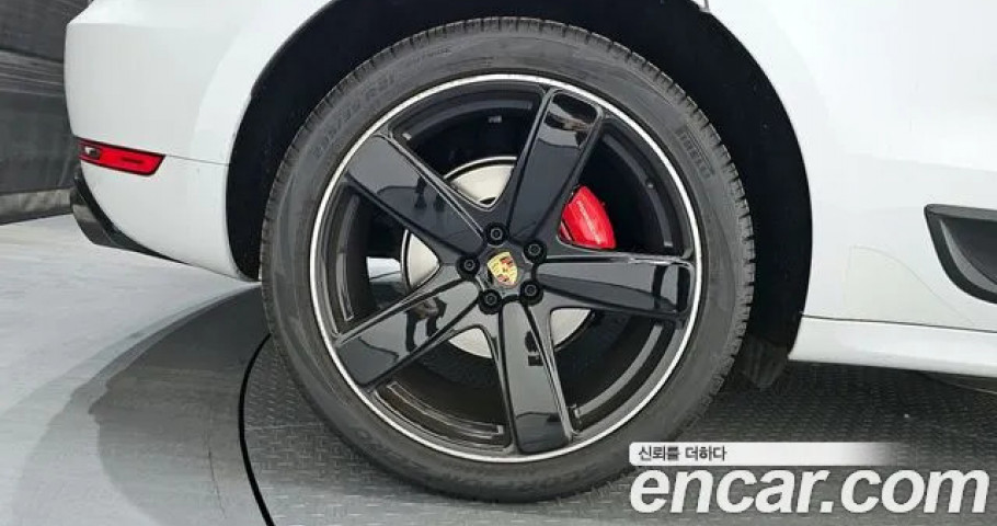 Porsche Macan 