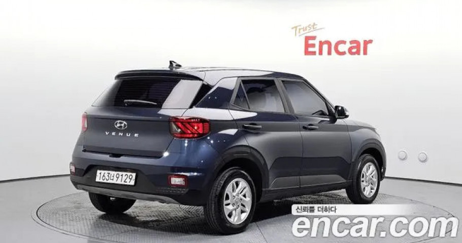 Hyundai Venue 