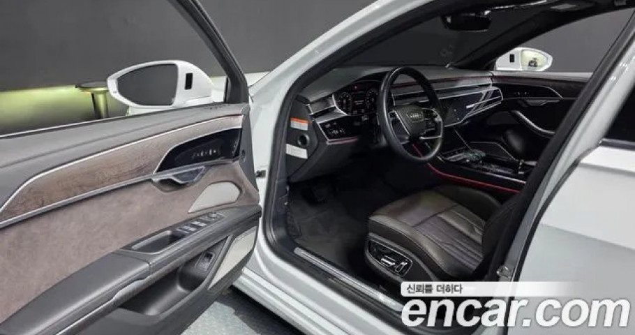 Audi A8 