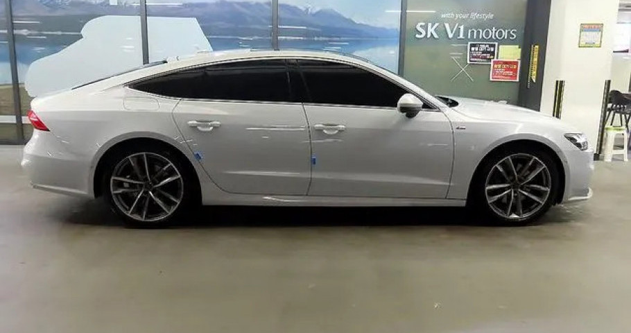 Audi A7 