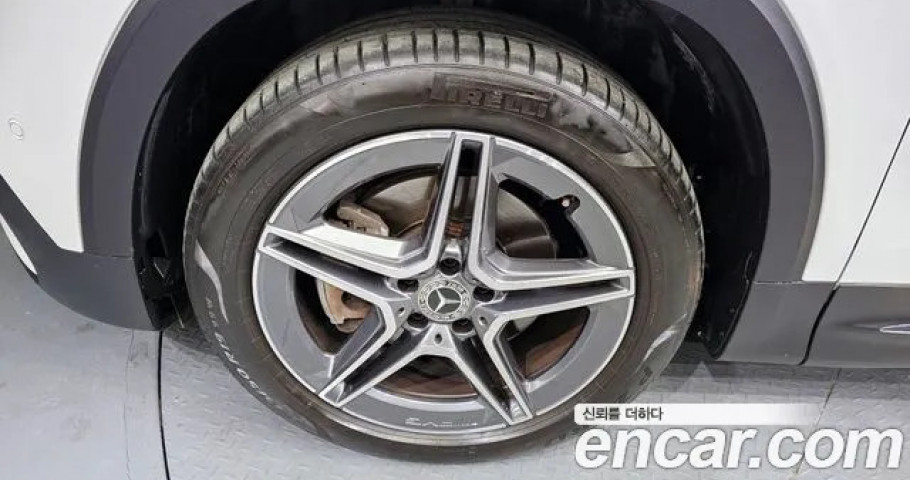 Mercedes-Benz Glb-Class 