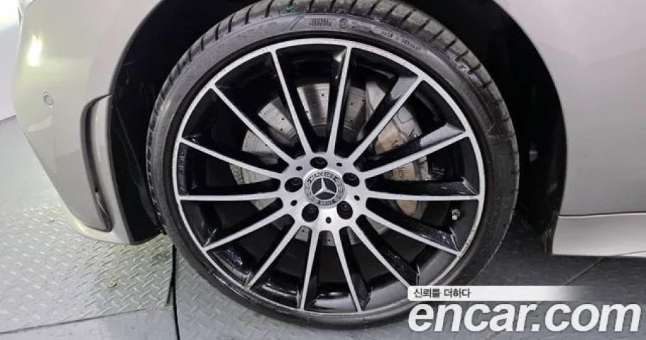 Mercedes-Benz Cls-Class 