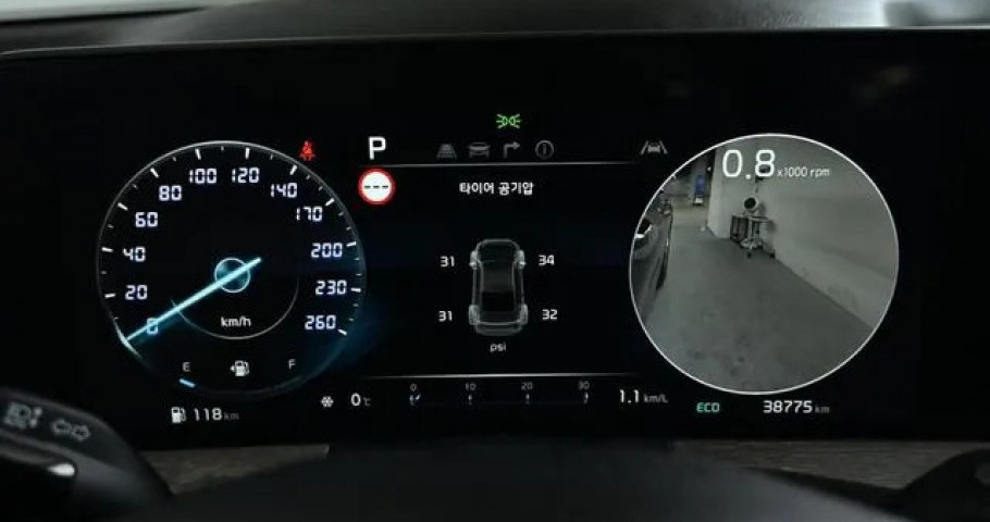 Kia K8 