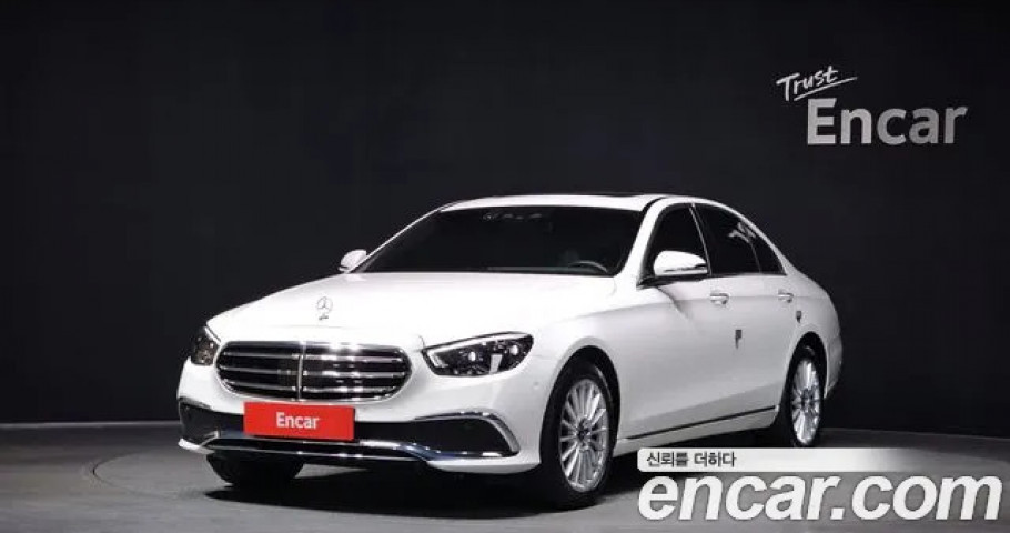 Mercedes-Benz E-Class 