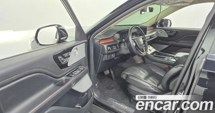 Lincoln Aviator 
