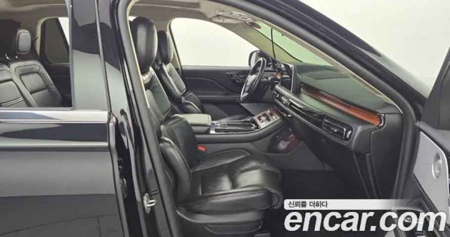 Lincoln Aviator 