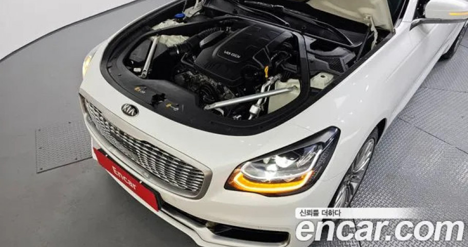 Kia K9 