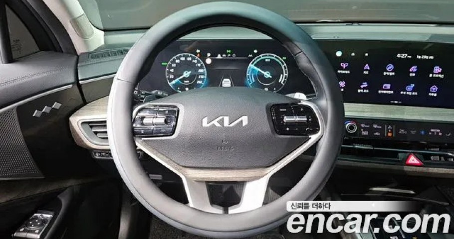Kia K8 