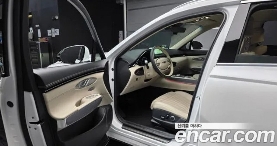Genesis Gv70 