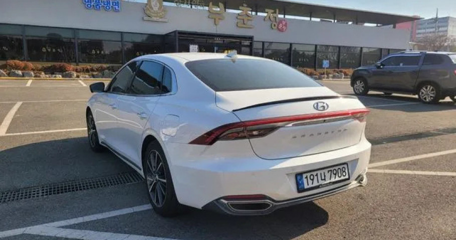 Hyundai Grandeur 