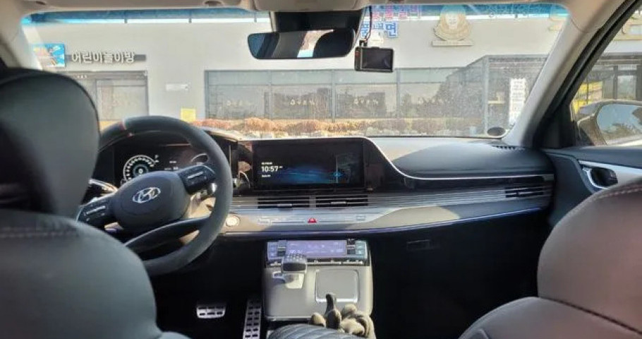 Hyundai Grandeur 